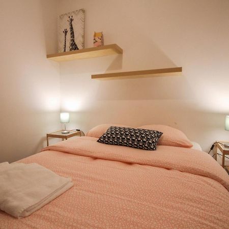 Apartment In A Typical Lille Street ภายนอก รูปภาพ