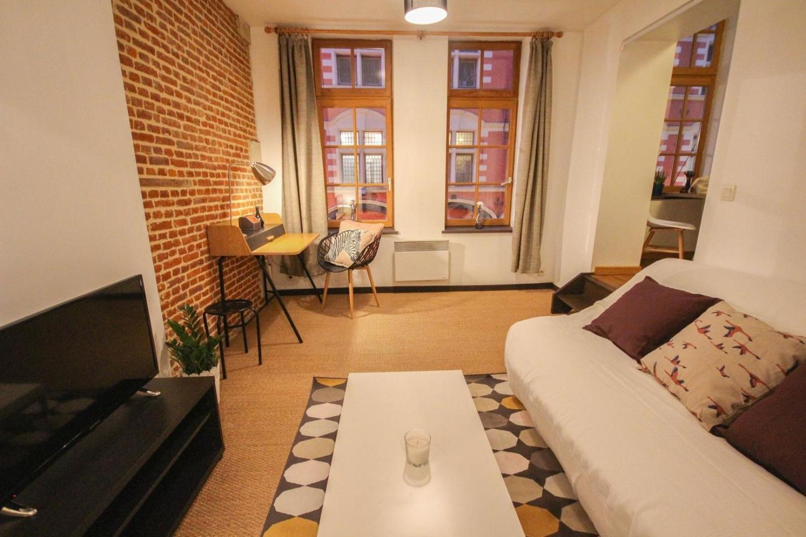 Apartment In A Typical Lille Street ภายนอก รูปภาพ